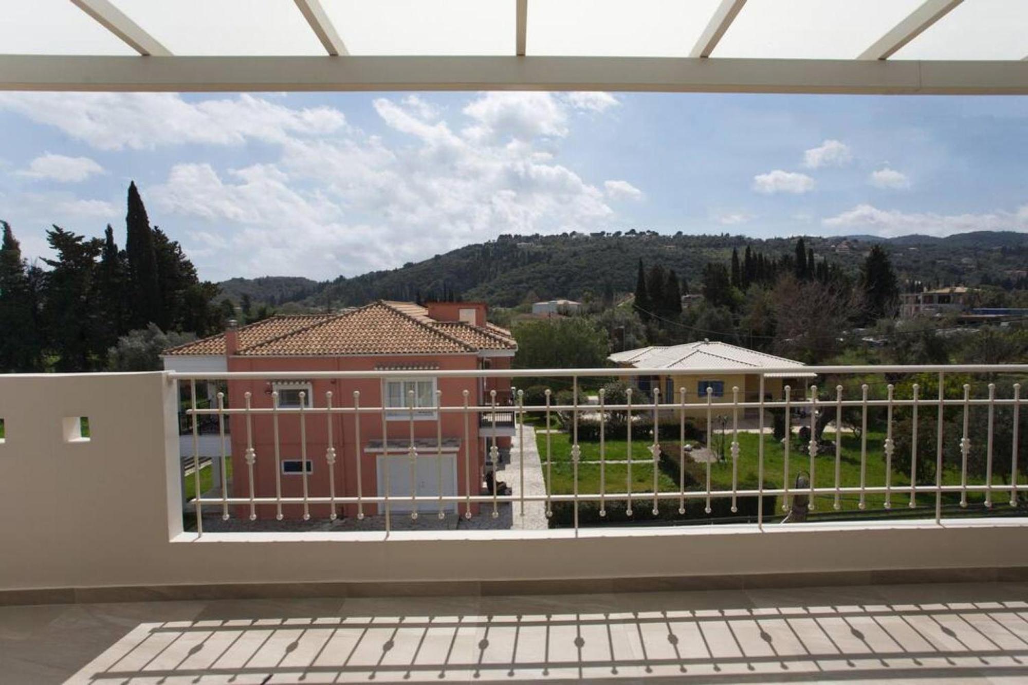 Sunny Apartment Lefkada - Lefkada Bnb Kalligoni Esterno foto
